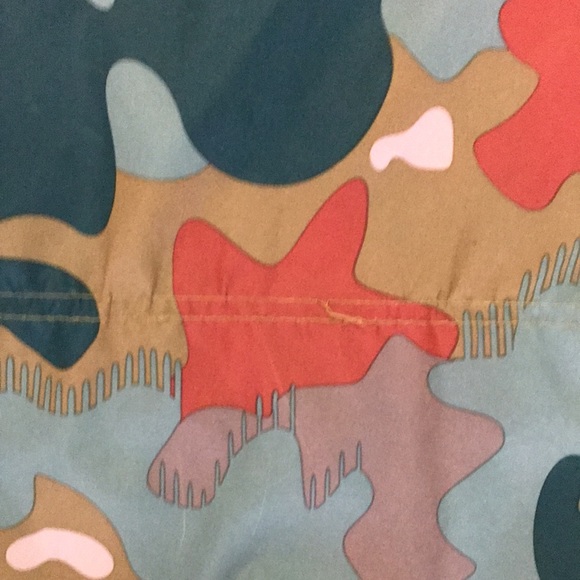 Obey lightweight hooded jacket - Picture 3 of 8